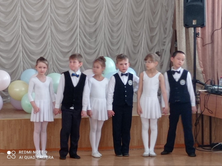 Праздник танца «Весенняя капель».